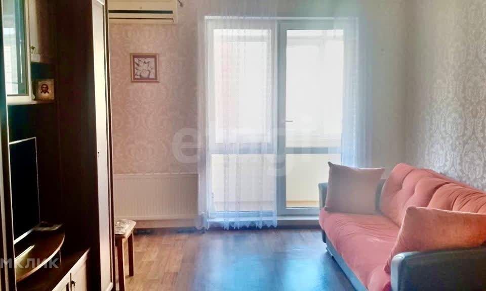 Продаётся 1-комнатная квартира, 55 м²
