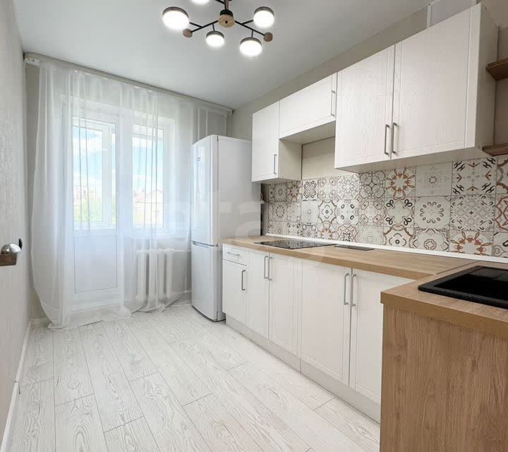 Продаётся 3-комнатная квартира, 63.7 м²