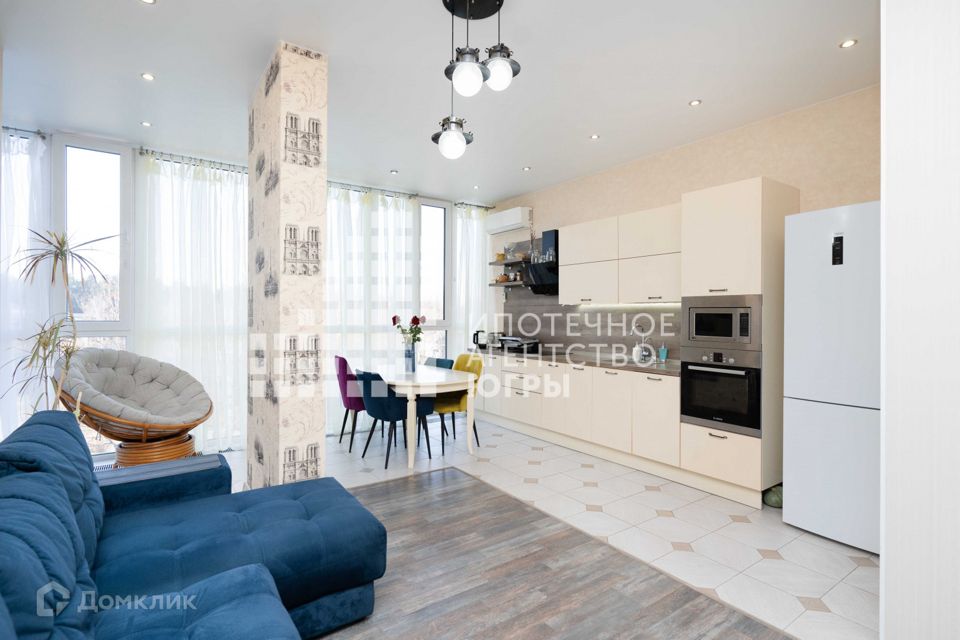 Продаётся 2-комнатная квартира, 80 м²