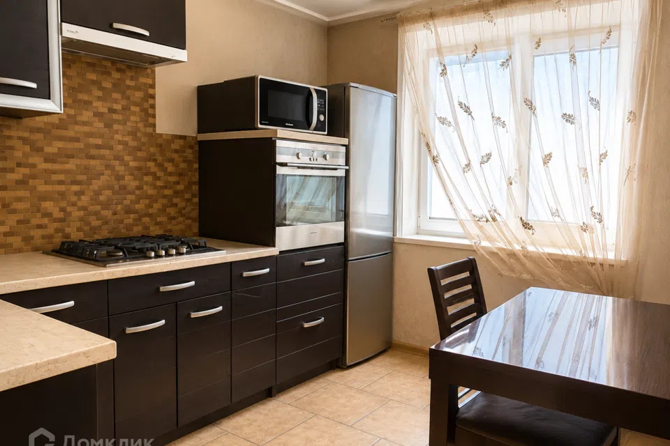 Продаётся 3-комнатная квартира, 73.7 м²