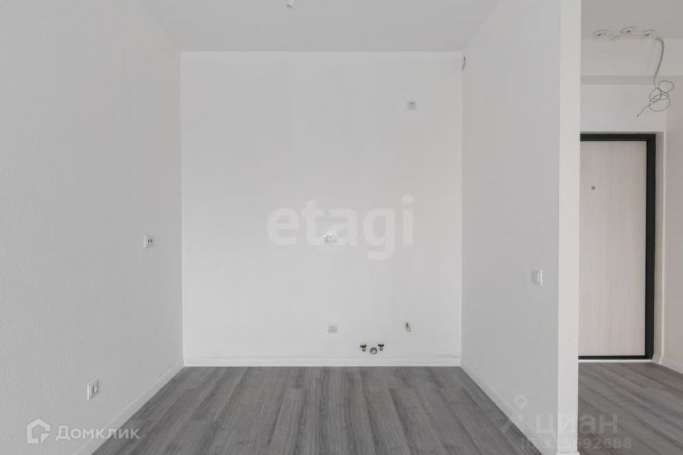 Продаётся 1-комнатная квартира, 39.6 м²