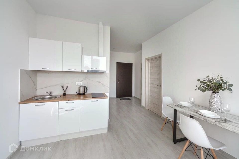 Продаётся 1-комнатная квартира, 37 м²