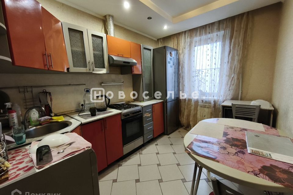 Продаётся 4-комнатная квартира, 92 м²