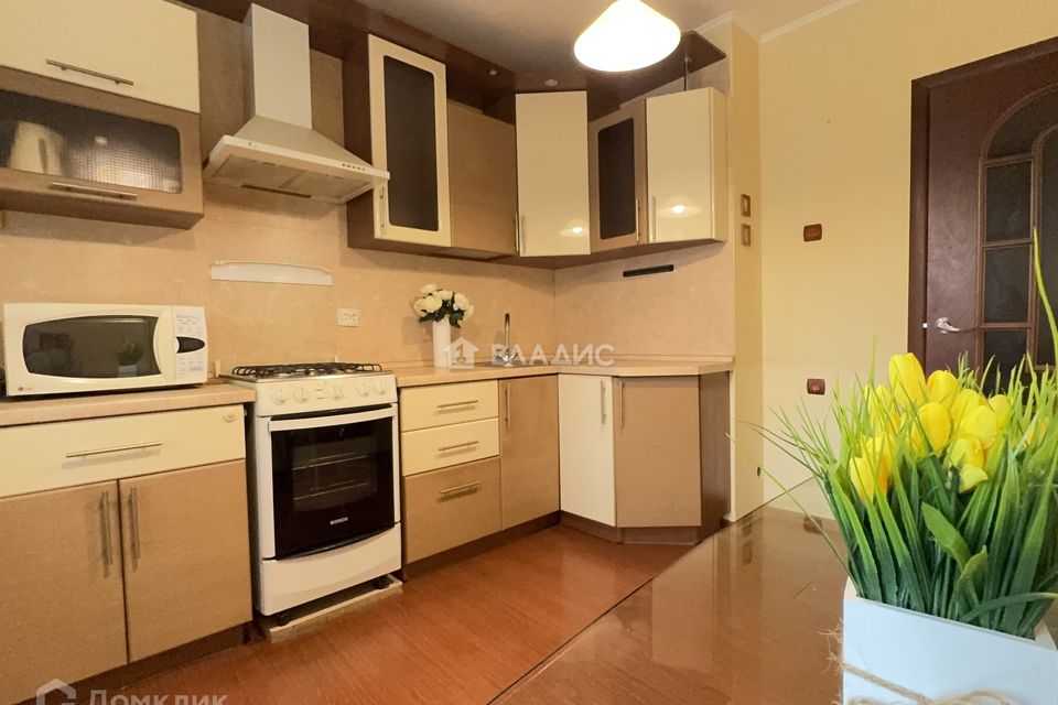 Продаётся 2-комнатная квартира, 61.3 м²