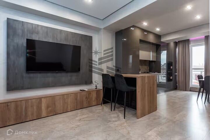 Сдаётся 3-комнатная квартира, 94 м²