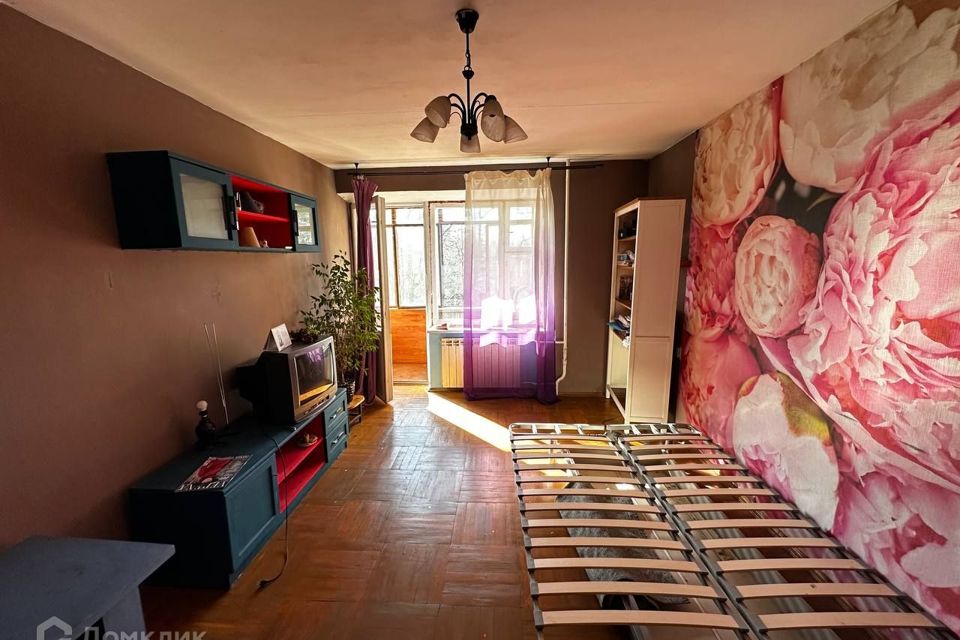 Продаётся 3-комнатная квартира, 58.3 м²