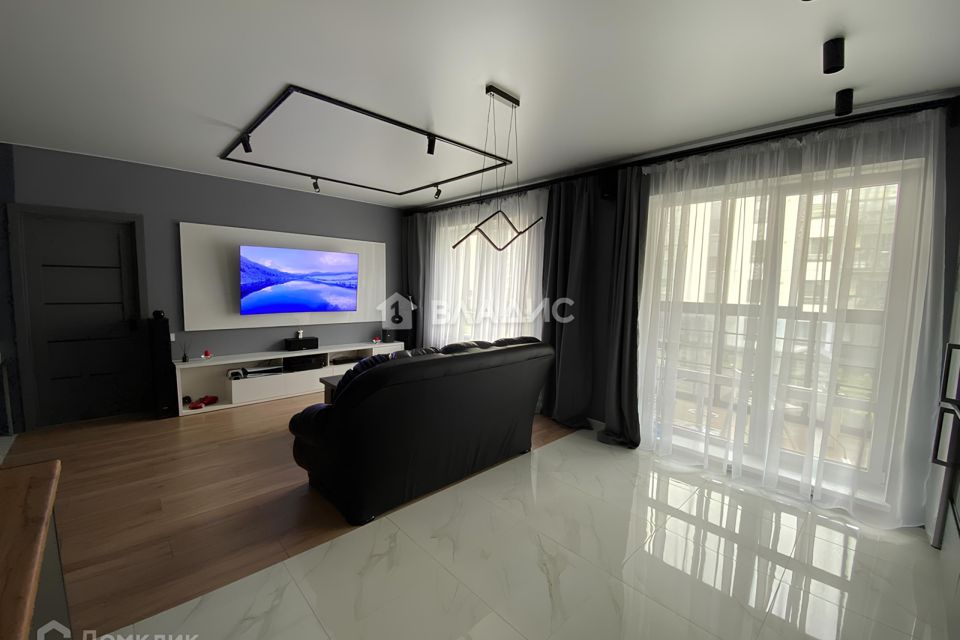Продаётся 2-комнатная квартира, 63.5 м²