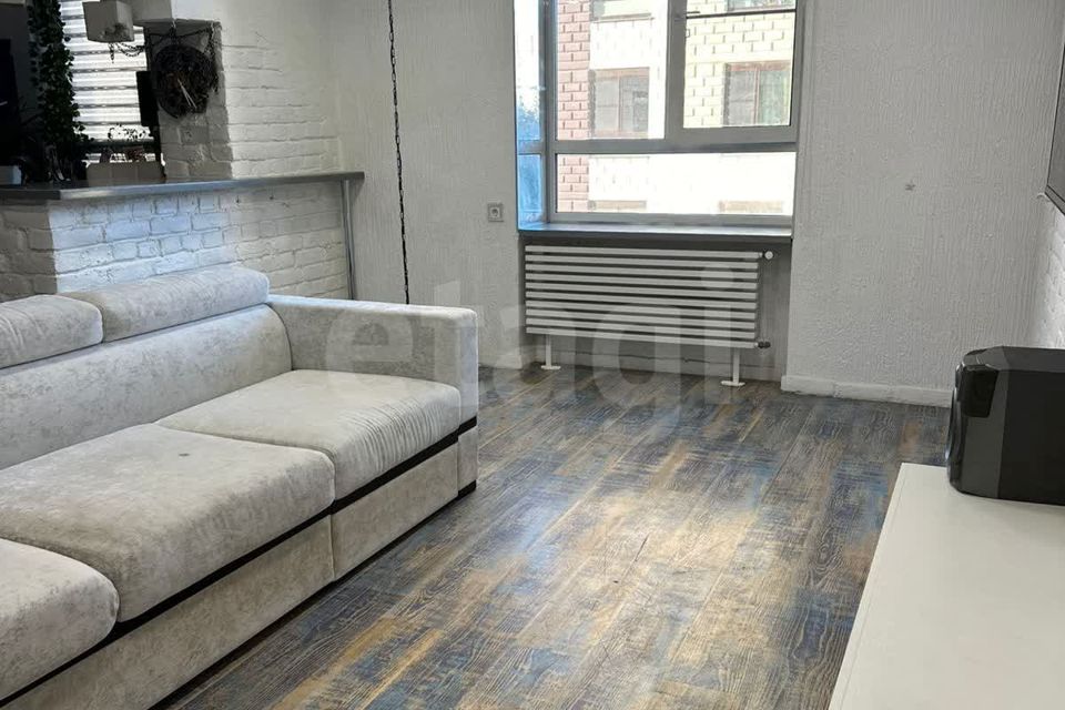 Продаётся 2-комнатная квартира, 65.7 м²