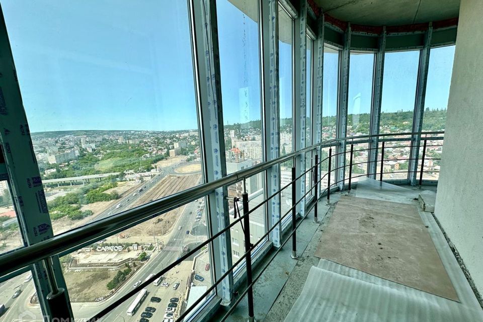 Продаётся 3-комнатная квартира, 109.8 м²