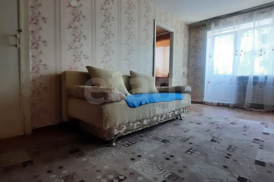 Продаётся 3-комнатная квартира, 41.5 м²