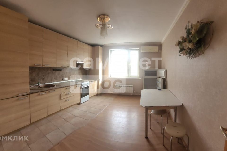 Продаётся 2-комнатная квартира, 57.2 м²
