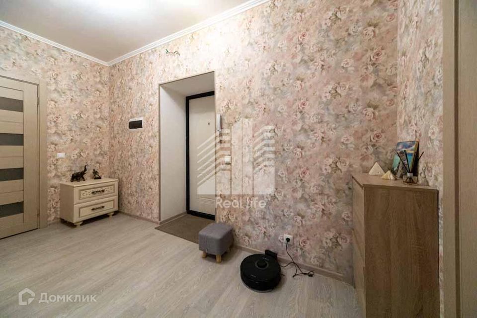 Продаётся 1-комнатная квартира, 43.5 м²