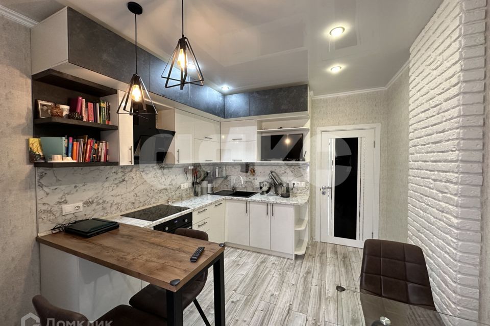 Продаётся 1-комнатная квартира, 46.1 м²