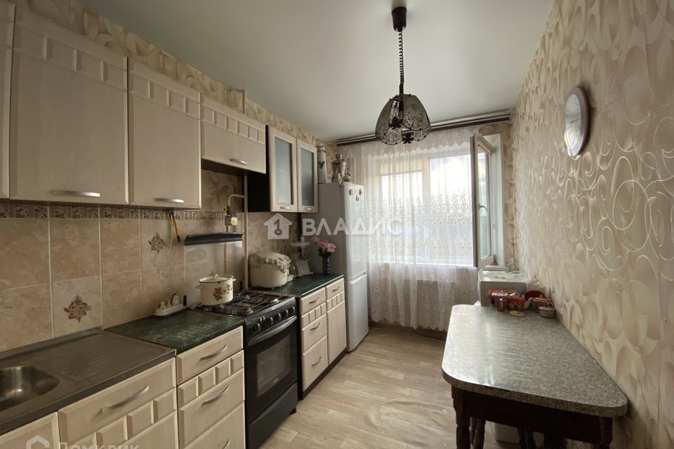 Продаётся 4-комнатная квартира, 81.9 м²
