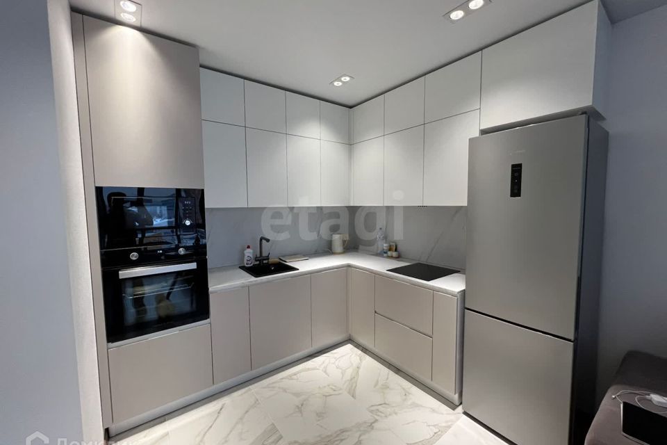 Продаётся 1-комнатная квартира, 39.65 м²