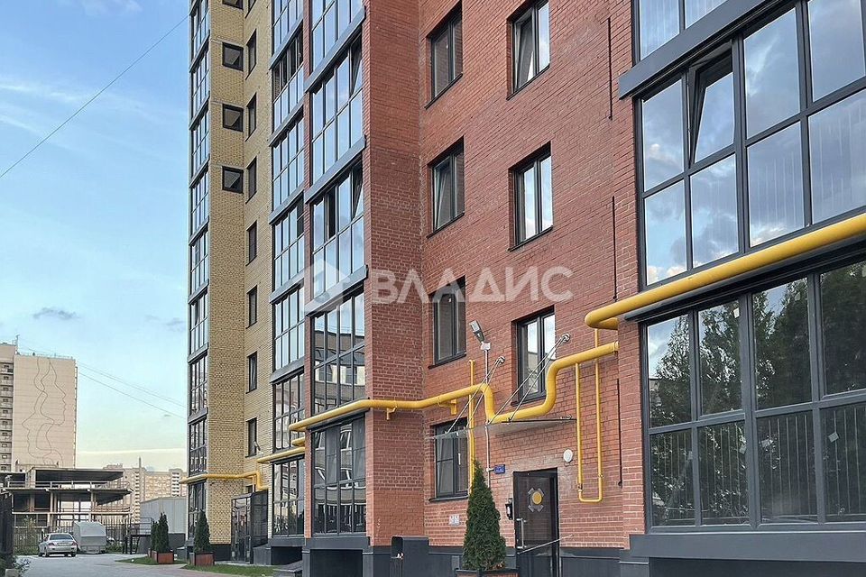 Продаётся 1-комнатная квартира, 38 м²