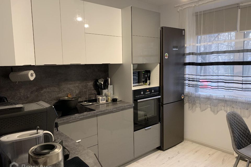 Продаётся 1-комнатная квартира, 39.2 м²
