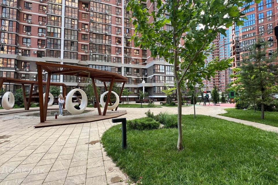 Продаётся 2-комнатная квартира, 53 м²