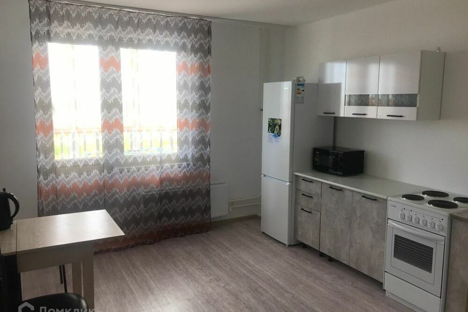 Сдаётся 2-комнатная квартира, 64 м²