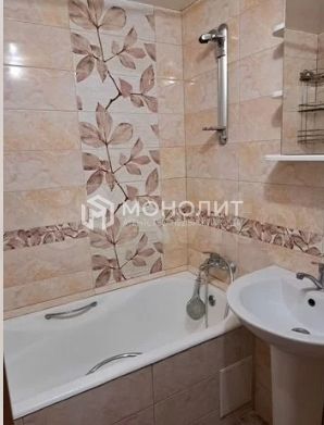 Сдаётся 3-комнатная квартира, 63 м²