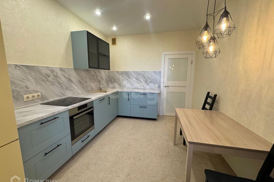 Продаётся 2-комнатная квартира, 56.1 м²