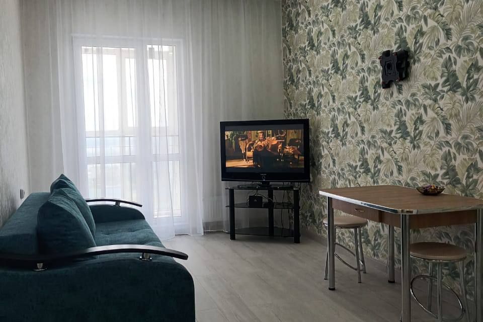 Сдаётся 2-комнатная квартира, 65 м²