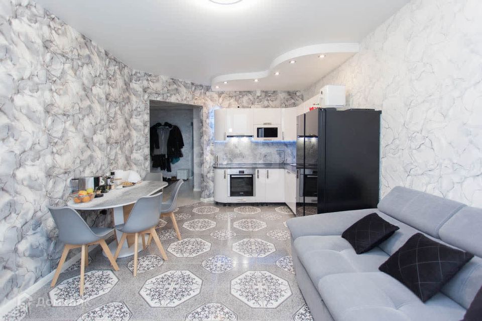 Продаётся 2-комнатная квартира, 70 м²