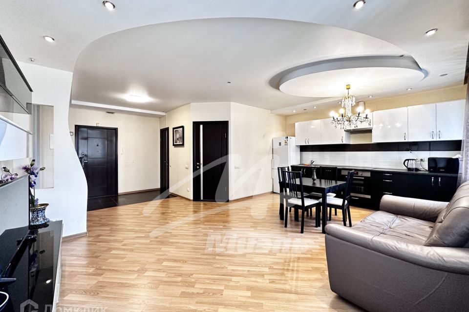 Продаётся 2-комнатная квартира, 66 м²
