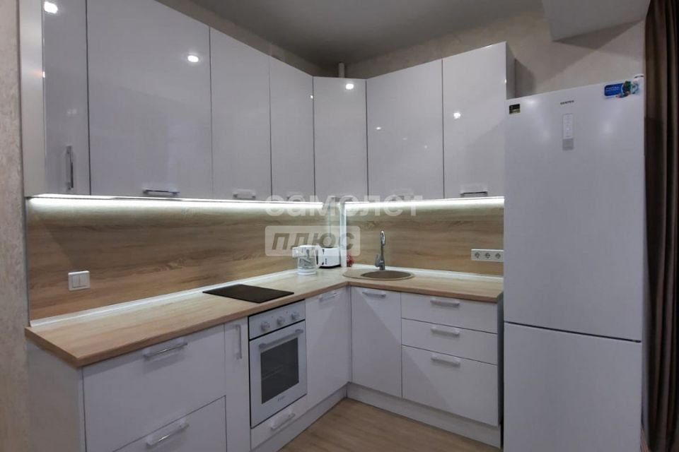 Продаётся 1-комнатная квартира, 37 м²