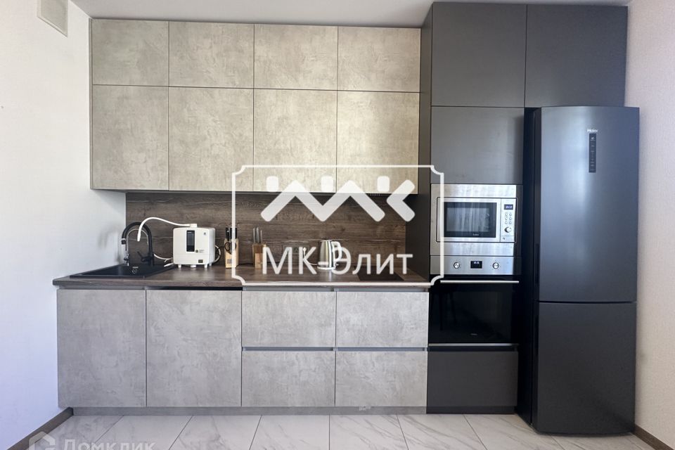 Продаётся 3-комнатная квартира, 88.9 м²