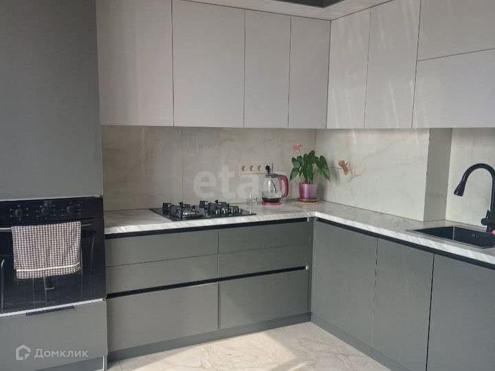 Продаётся 3-комнатная квартира, 80 м²