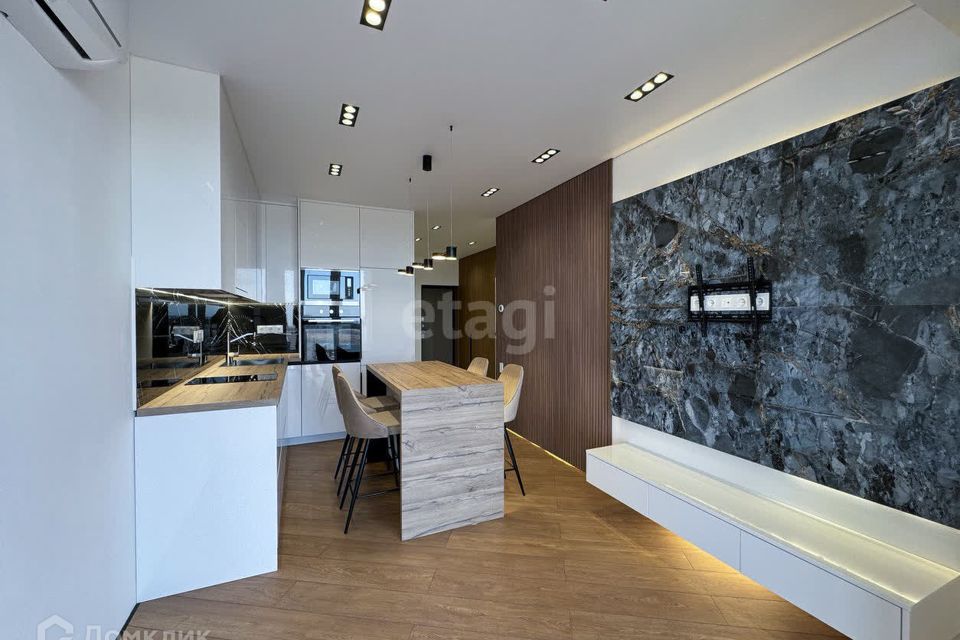 Продаётся 2-комнатная квартира, 43.6 м²