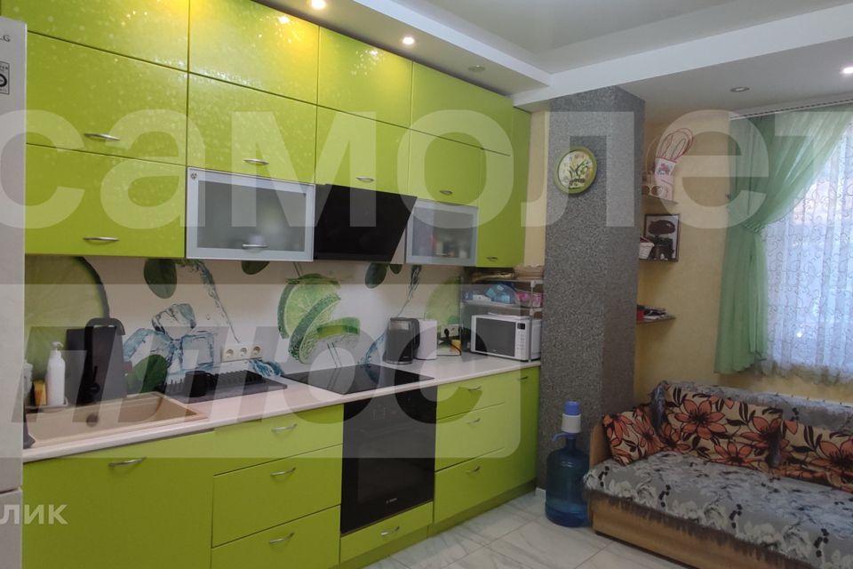 Продаётся 1-комнатная квартира, 32 м²