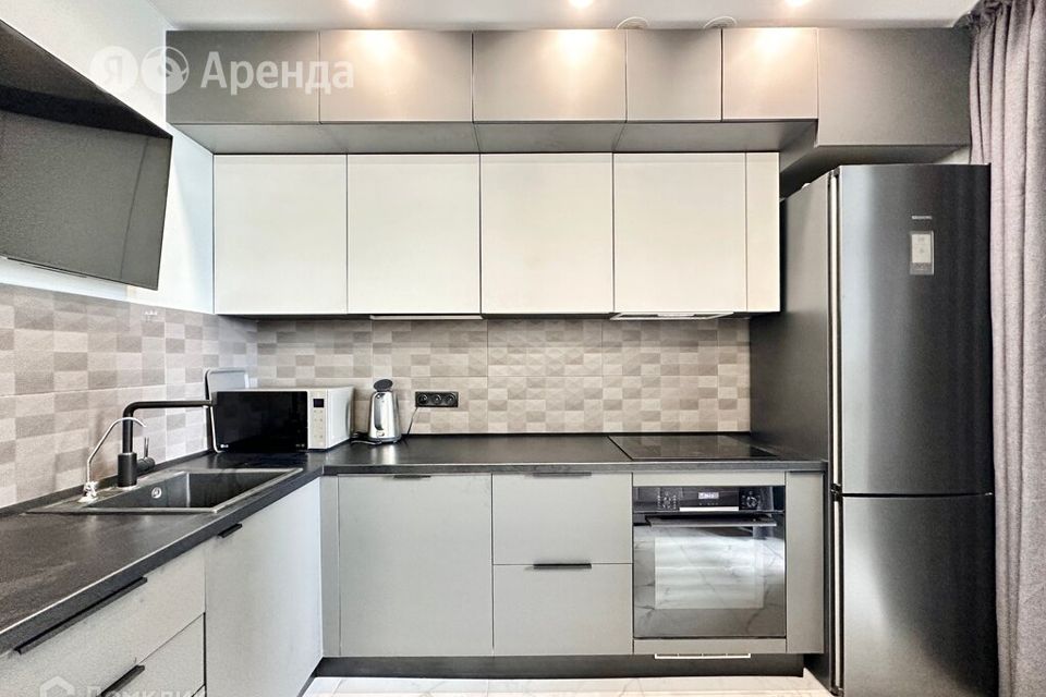 Сдаётся 1-комнатная квартира, 42.5 м²