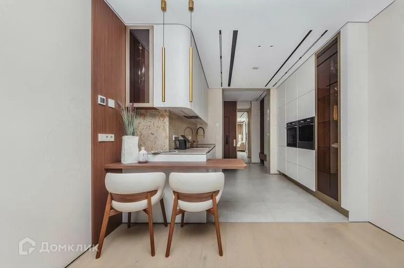 Продаётся 2-комнатная квартира, 93 м²