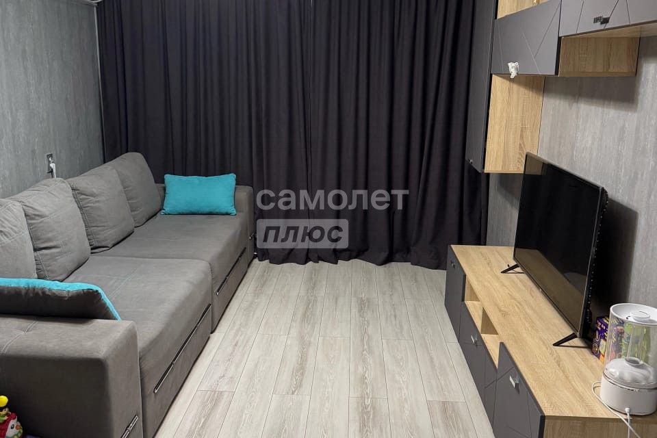 Продаётся 1-комнатная квартира, 35.2 м²
