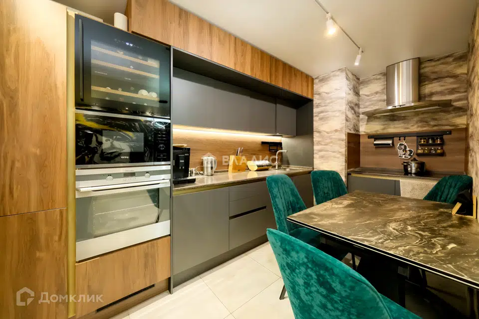 Продаётся 3-комнатная квартира, 75 м²