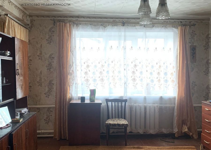 Продаётся 3-комнатная квартира, 48.3 м²
