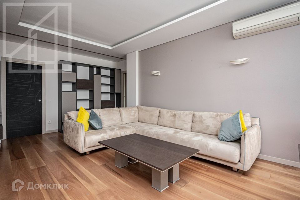 Сдаётся 3-комнатная квартира, 120 м²