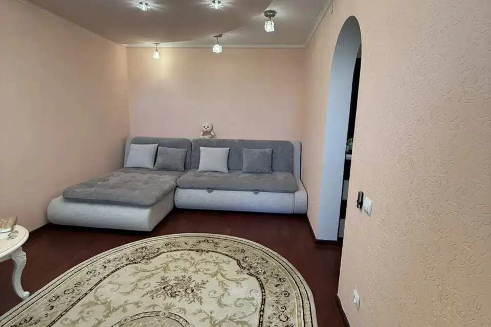 Продаётся 2-комнатная квартира, 43.7 м²