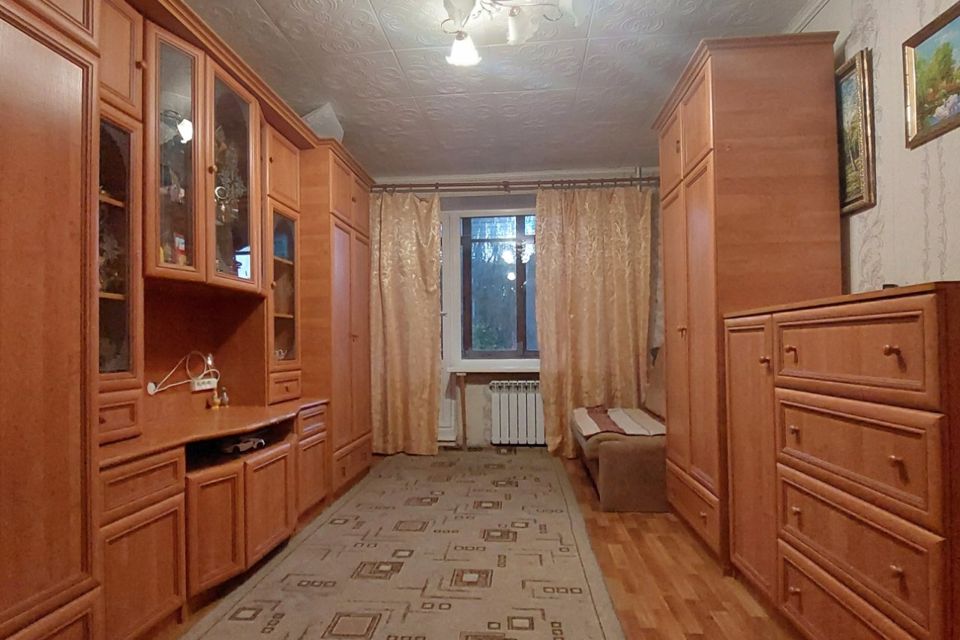 Продаётся 3-комнатная квартира, 57 м²