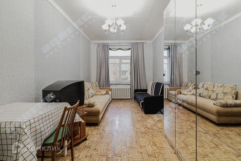 Продаётся комната в 9-комн. квартире, 17 м²
