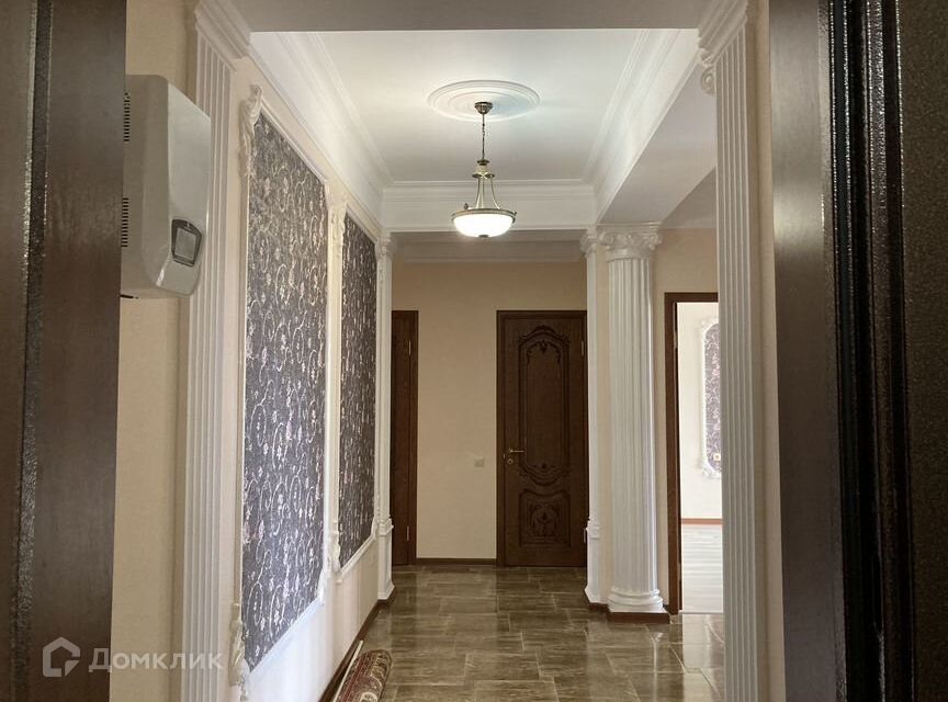 Продаётся 3-комнатная квартира, 100 м²