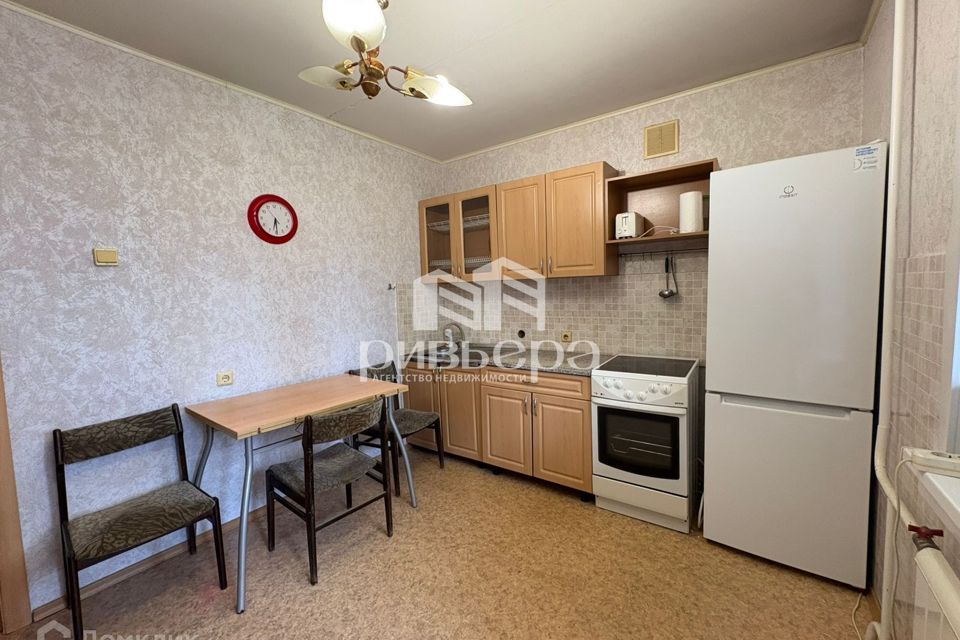 Сдаётся 1-комнатная квартира, 46 м²