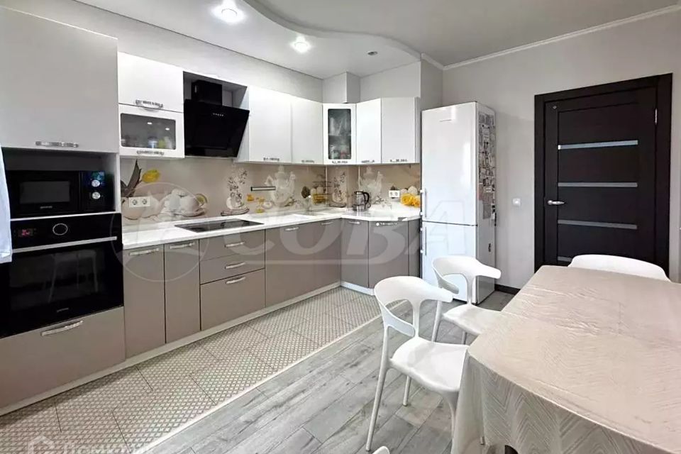 Продаётся 3-комнатная квартира, 95 м²