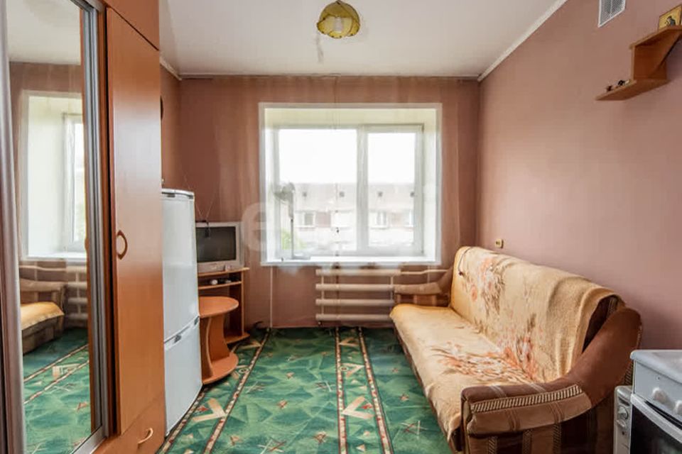 Продаётся комната в 1-комн. квартире, 11.8 м²