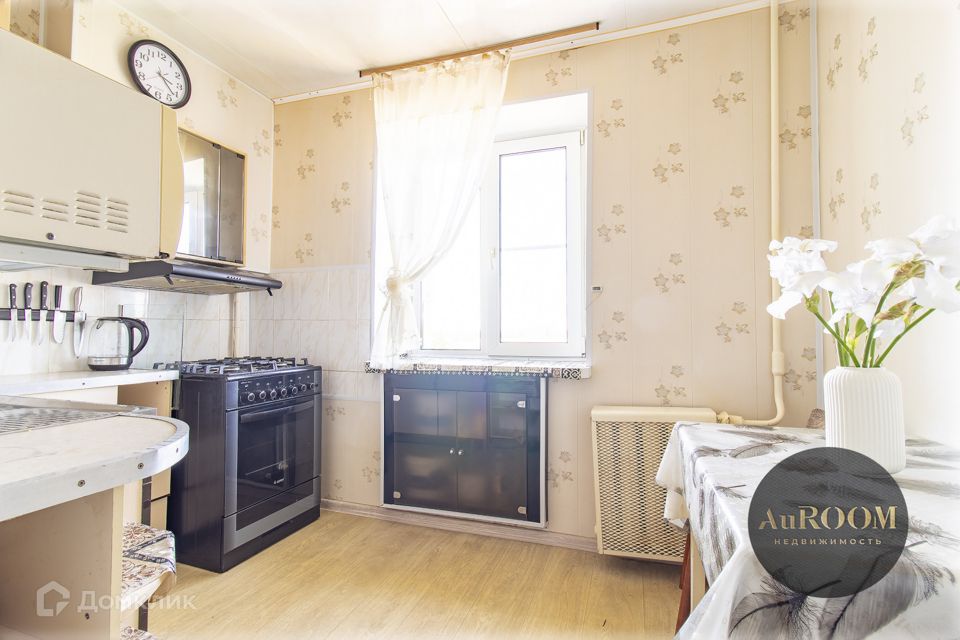 Продаётся 3-комнатная квартира, 58.3 м²