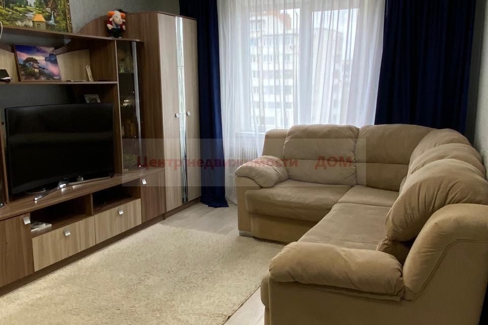 Продаётся 1-комнатная квартира, 39.8 м²