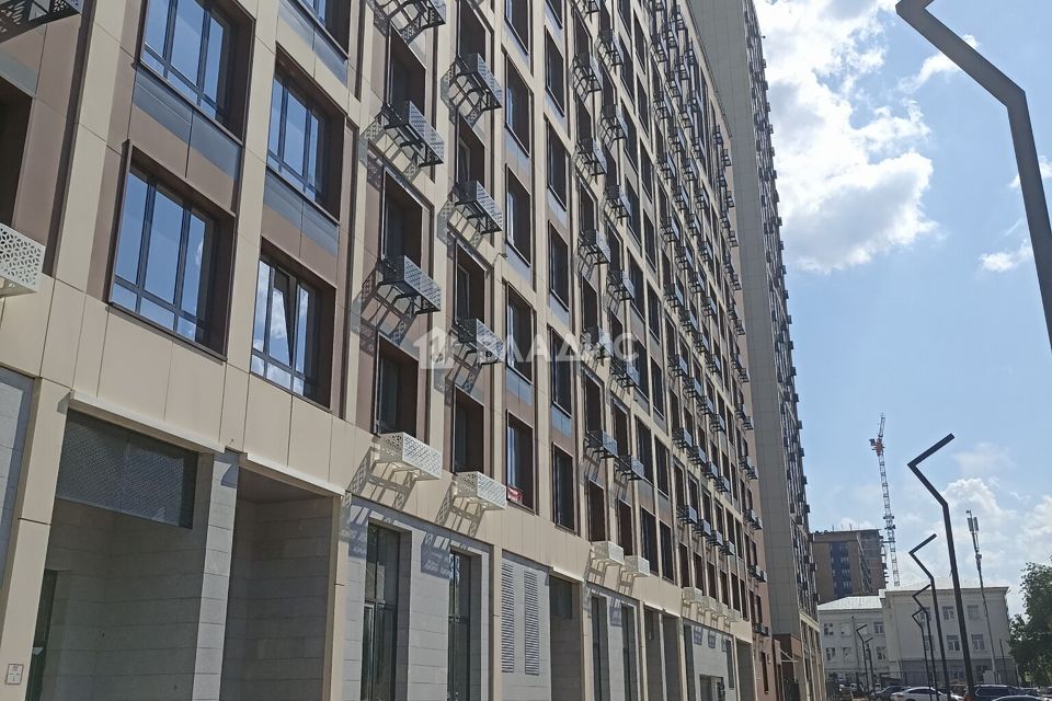 Продаётся 2-комнатная квартира, 68.2 м²