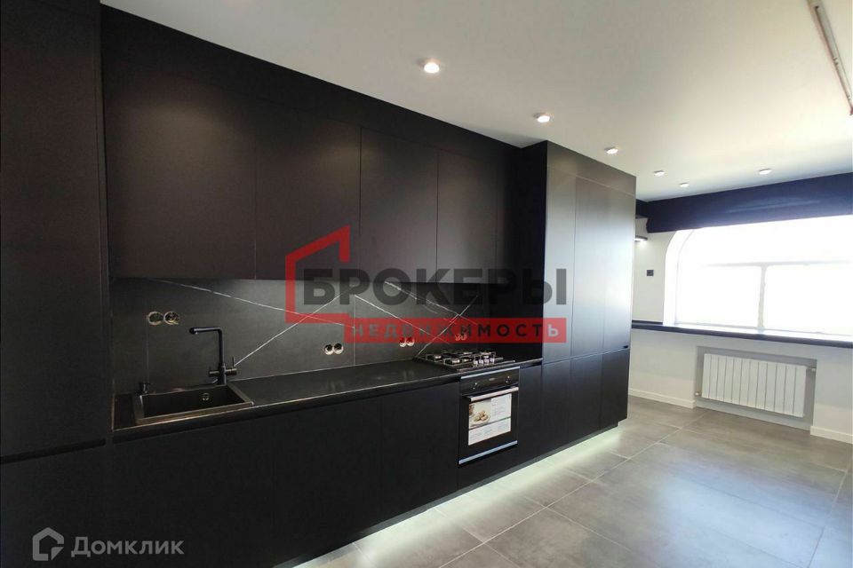 Продаётся 3-комнатная квартира, 94 м²